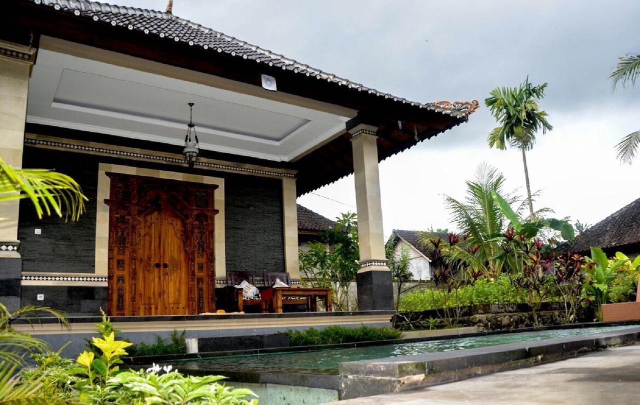 Teba Junjungan Cottages Ubud Esterno foto